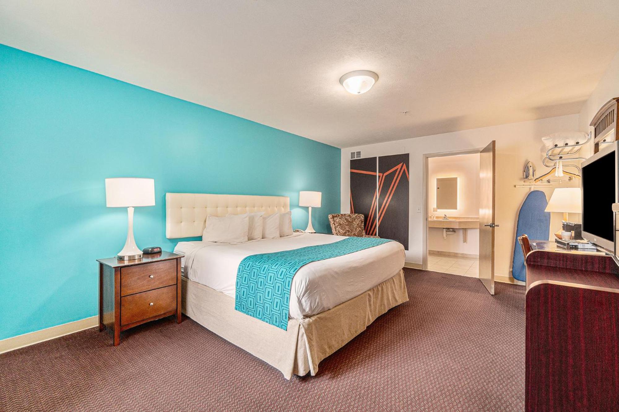 Howard Johnson By Wyndham Traverse City Exterior foto